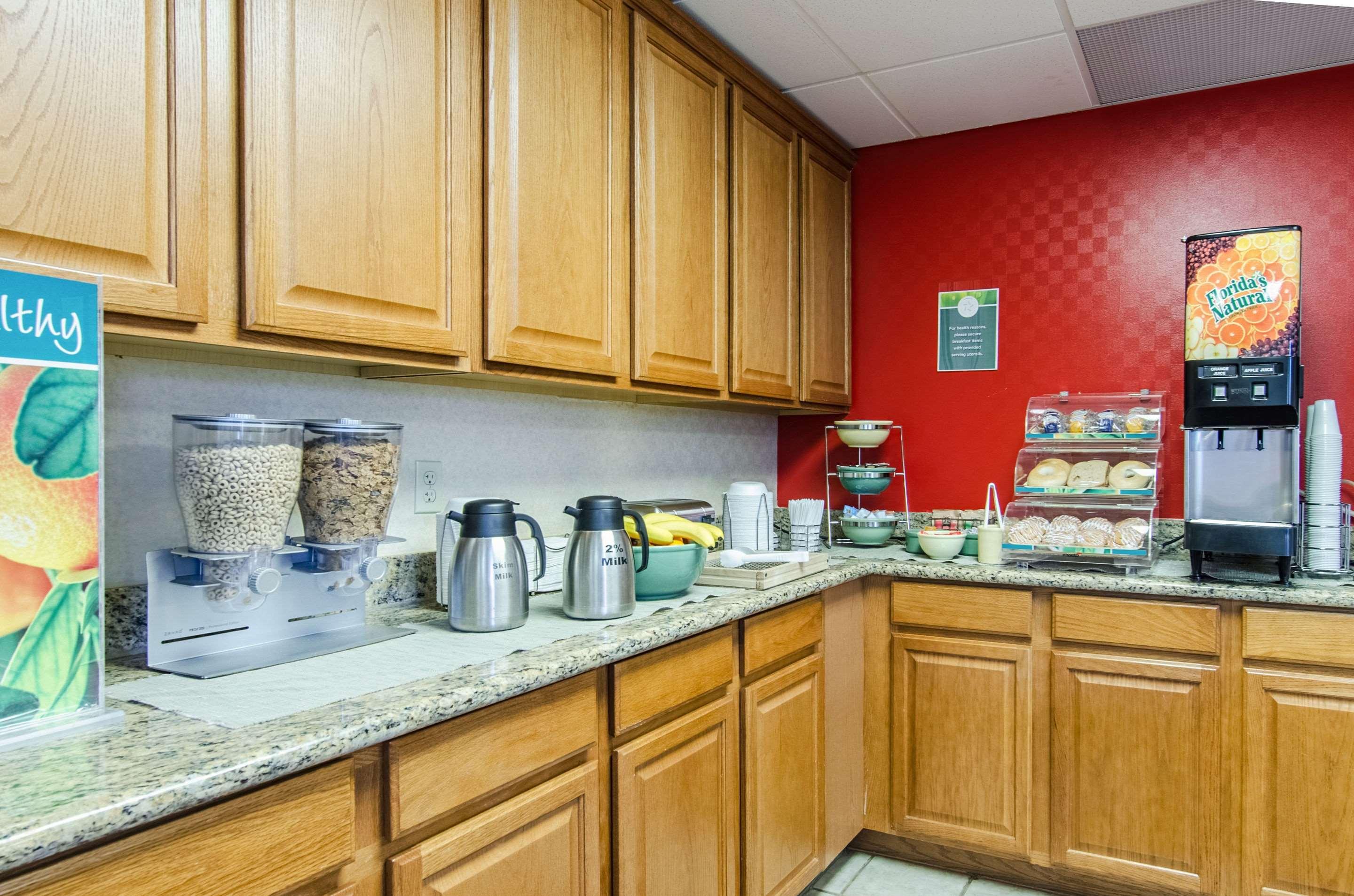 Quality Inn Junction City Near Fort Riley Luaran gambar